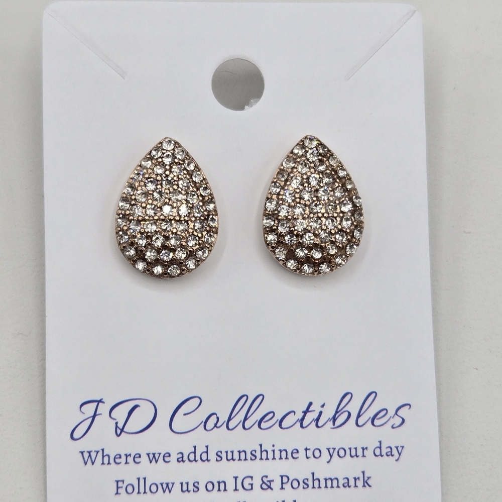 Swarovski Crystal Elements Rose Gold Earrings Made w Clear Swarovski Crystals
